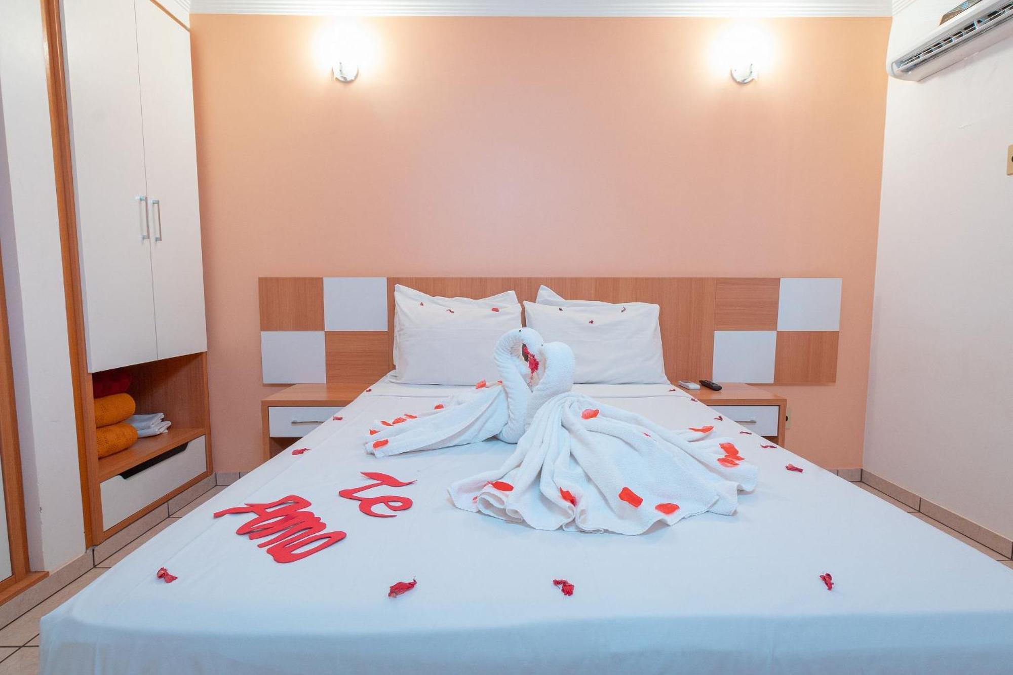 Diroma Fiori Appartement Caldas Novas Buitenkant foto